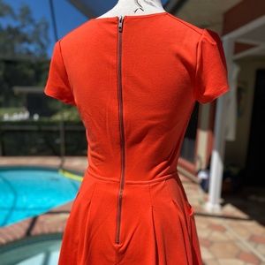 Women’s dress